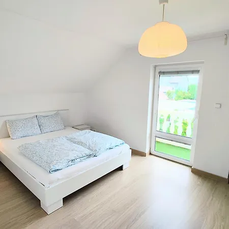 Modern & Cozy House With 3 Bed And Garden Nyaraló *