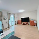 Modern & Cozy House With 3 Bed And Garden * Bratysława