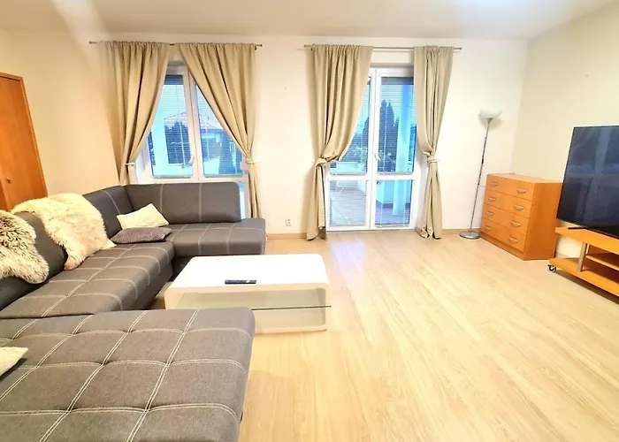 Modern & Cozy House With 3 Bed And Garden Dom wakacyjny